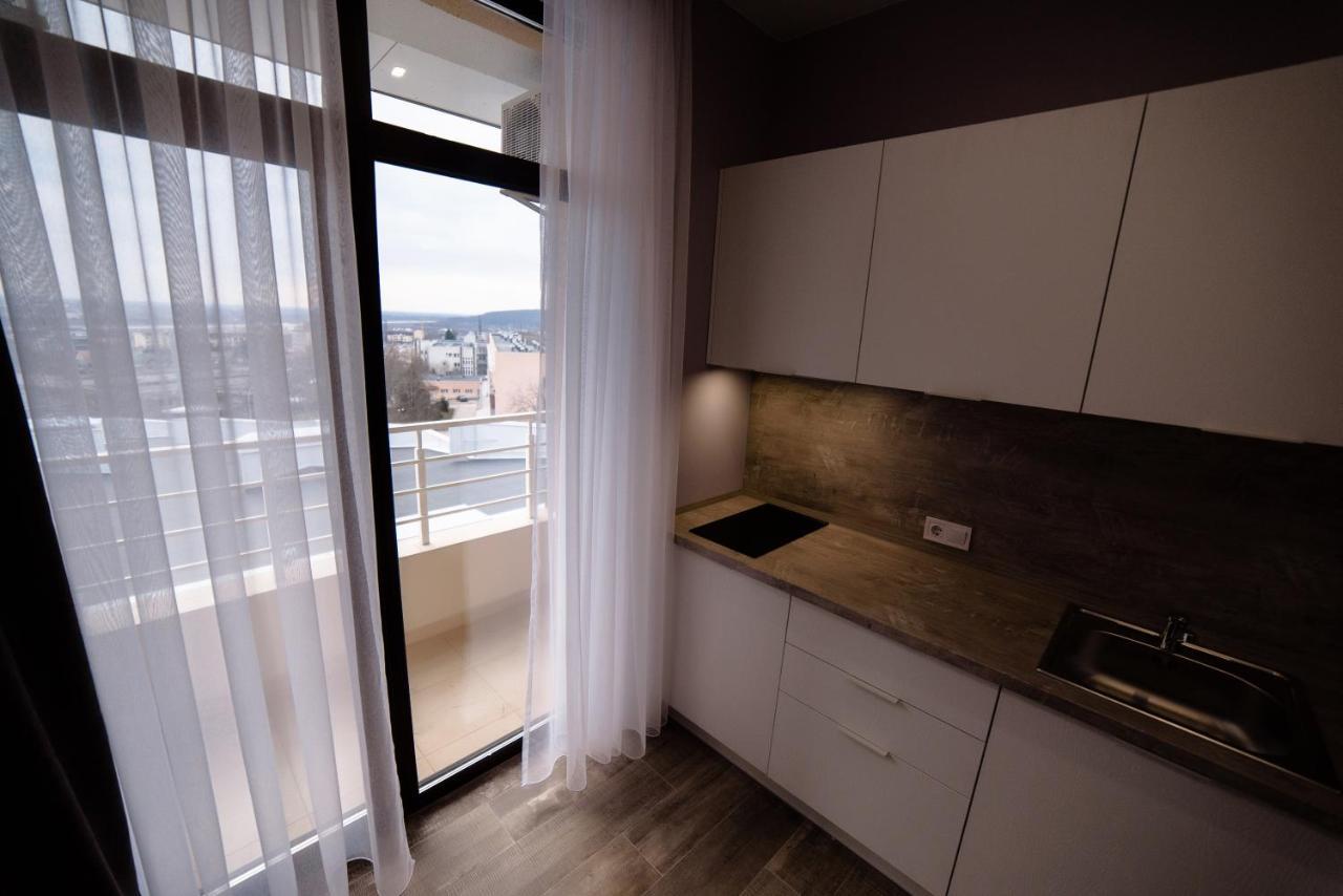 Apartment університетська вулиця апартам